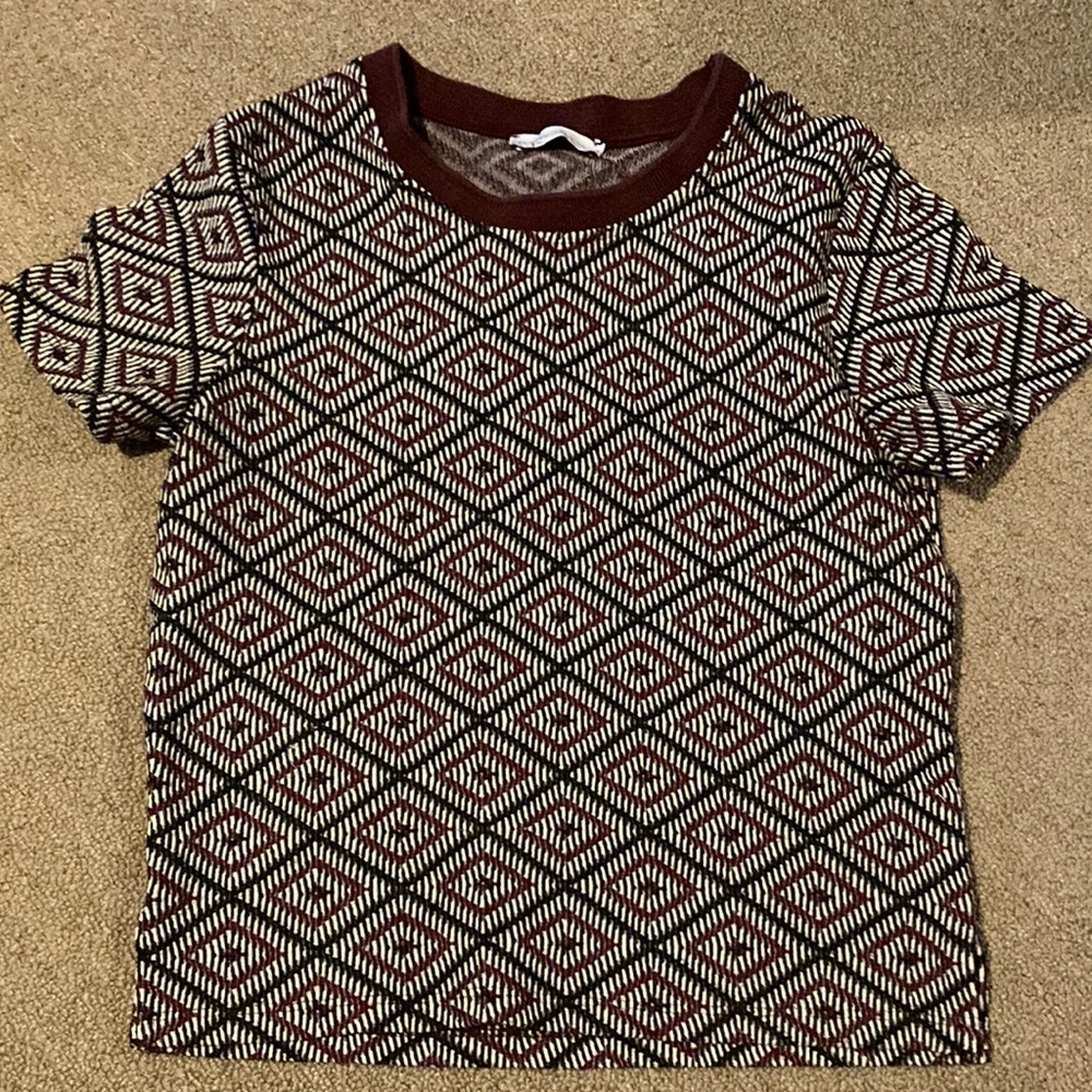 Women’s fitted top